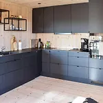 4 Bedroom Beautiful In Nyaraló