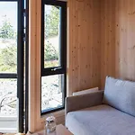 4 Bedroom Beautiful In Nyaraló Sjusjøen